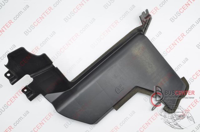 628223NA0A NISSAN Воздуховод (дефлектор) радиатора правый купить в Ужгород