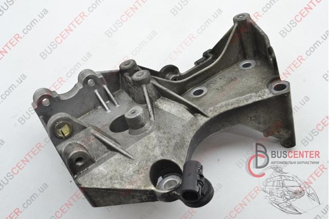 7700273712 RENAULT Кронштейн генератора купить в Харьков