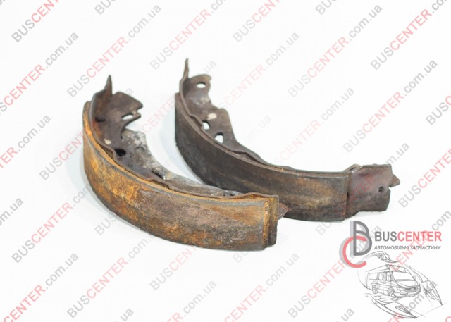 RENAULT 7701205758 Колодки тормозные задние барабанные в наличии Ирпень