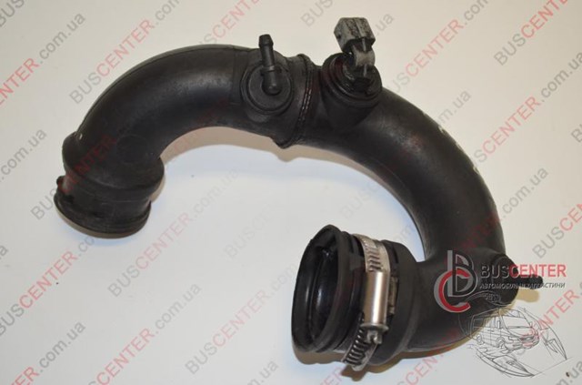 8200279164 RENAULT Патрубок воздушный, выход из турбины/компрессора (наддув) купить в Чернигов