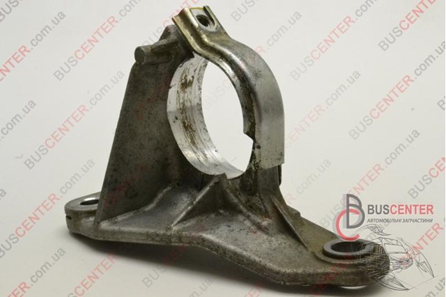 8200684534 RENAULT Опора подвесного подшипника передней полуоси купить в Николаев