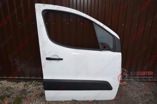 Пассажирская передняя дверь 9004Z6 PEUGEOT