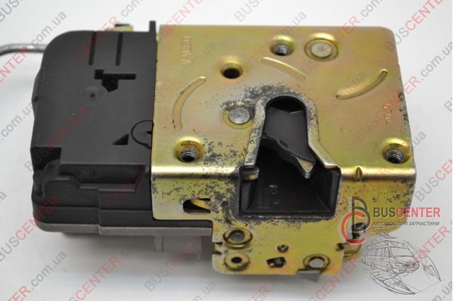 9136P8 PEUGEOT Замок передней правой двери купить в Ужгород