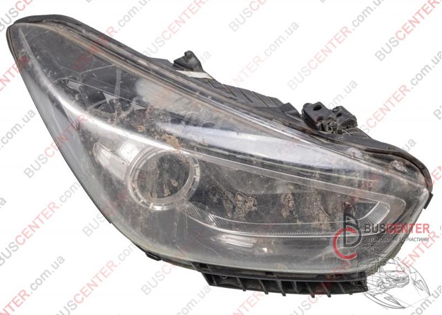921023Z530 HYUNDAI Фара правая купить в Житомир