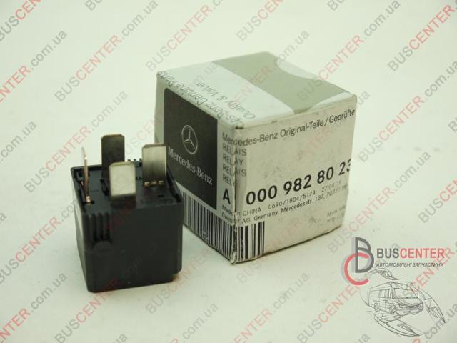 Реле компрессора пневмоподвески A0009828023 MERCEDES
