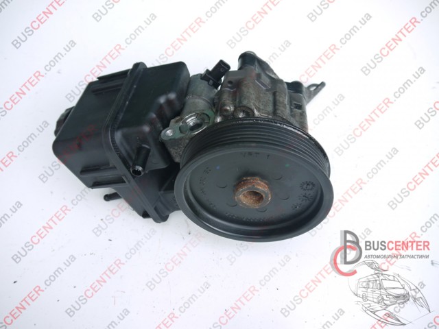 Насос рулевого механизма Mercedes Vito 2