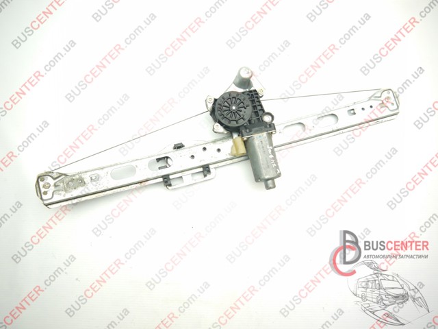 Моторчик стеклоподъемника двери задней, правой A1638200242 MERCEDES