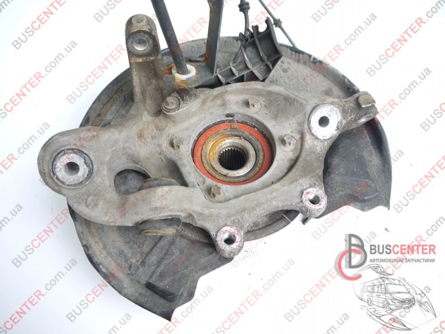 Цапфа поворотного кулака A2043503208 MERCEDES