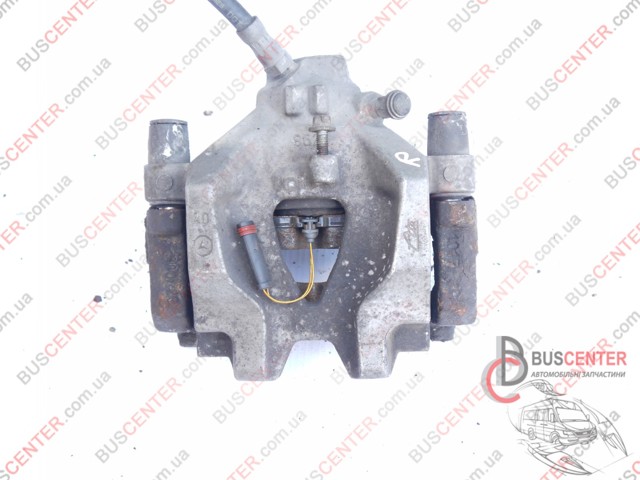 Суппорт тормозной передний правый A2044231881 MERCEDES