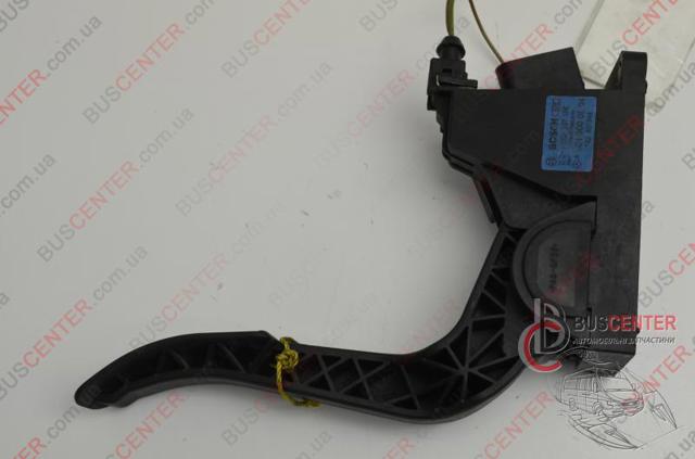 Педали газа A9013000504 MERCEDES