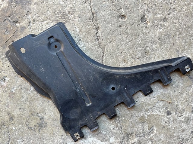 6RA825206A VAG Защита днища задняя левая купить в Тернополь