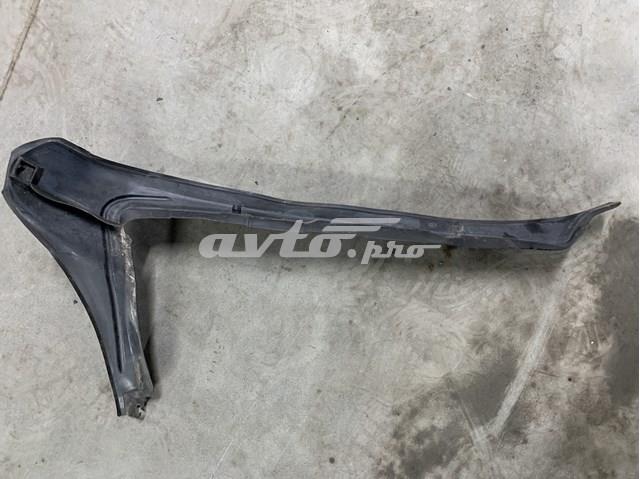 8K0821112C VAG Уплотнитель крыла купить в Чернигов