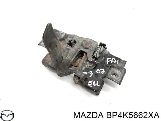Замок крышки капота Мазда 3