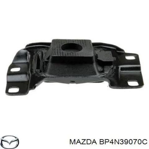 Подушка (опора) двигателя, левая верхняя BP4N39070C MAZDA