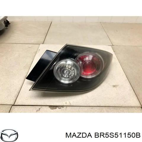 Задний правый внешний фонарь BR5S51150B MAZDA