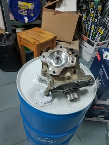 331004BA0B NISSAN Раздатка купить в Львов