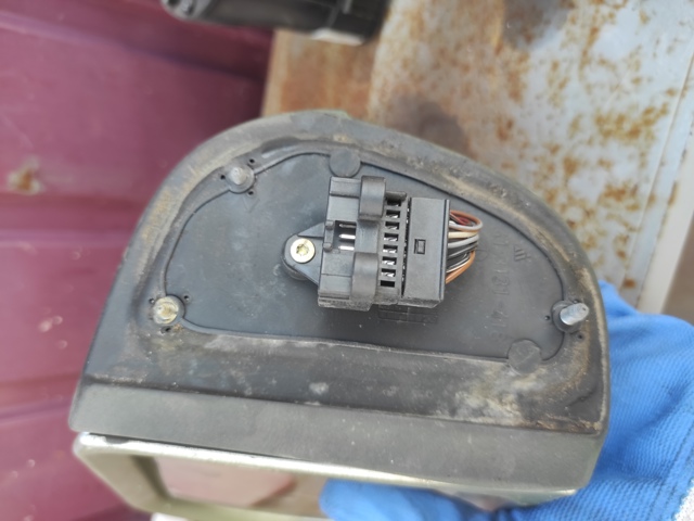 MERCEDES 413131418 в наличии Киев