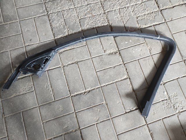 8R0867610 VAG купить в Хмельницкий