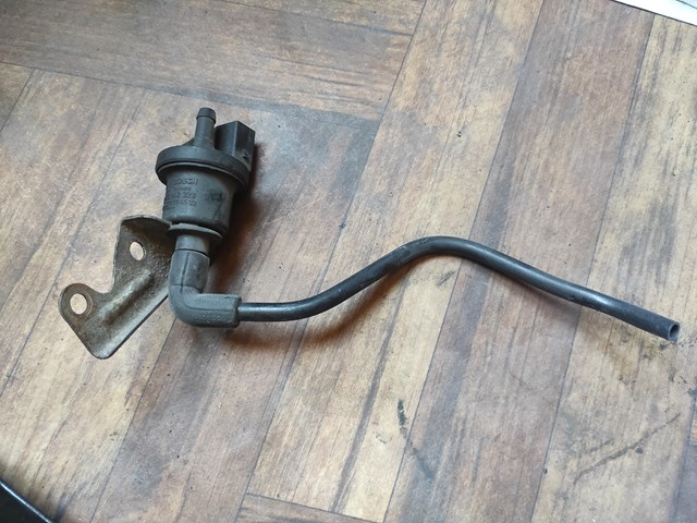 Клапан ЕГР A0004764532 MERCEDES