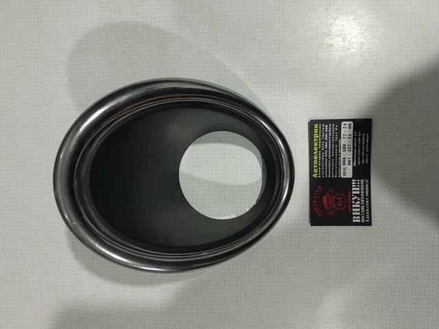 Ободок/окантовка фары противотуманной, левый 622574EA0C NISSAN