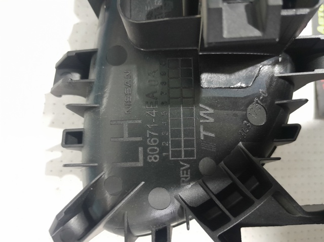 NISSAN 806714EA0A Ручка двери левой внутренняя передняя/задняя в наличии Черновцы