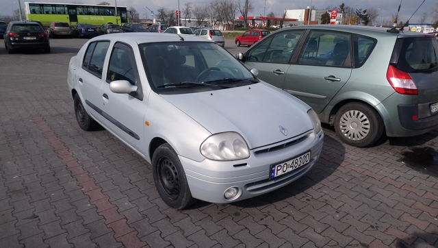 Капот Renault Clio 2
