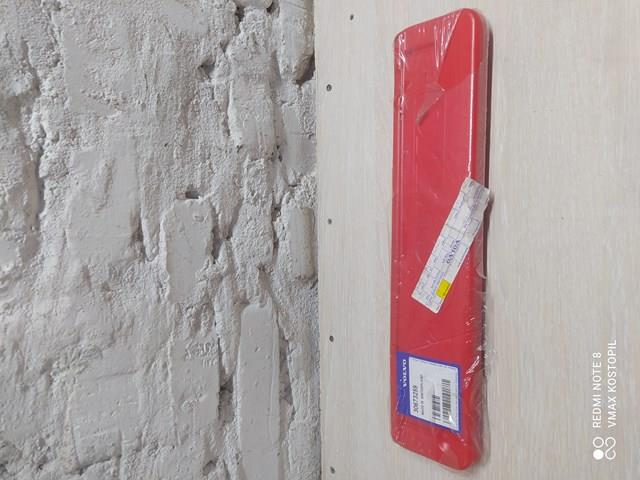 9151164 Volvo знак аварийной остановки warning triangle