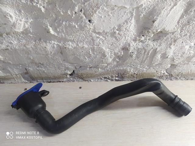 Горловина бачка омывателя 30699202 VOLVO