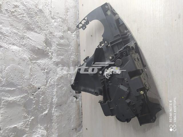 Замок передней пассажирской двери 30699444 VOLVO