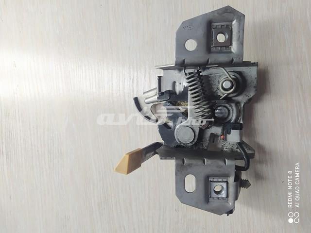30716529 VOLVO Замок капота купить в Чернигов