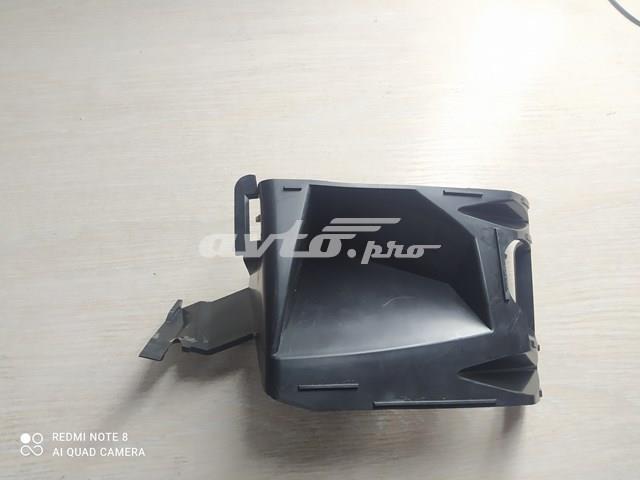 Кронштейн крепления бампера переднего правый 30764184 VOLVO