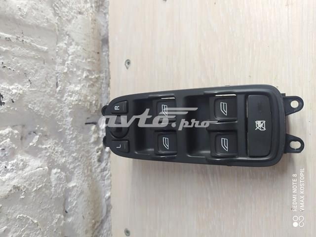 Кнопки переднего левого стекло подъёмника 30773210 VOLVO