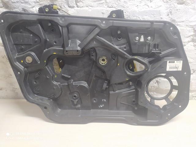 Стеклоподъемник с электродвигателем 30784310 VOLVO