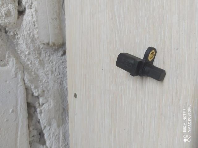 30793635 Датчик АБС задний купить Украина