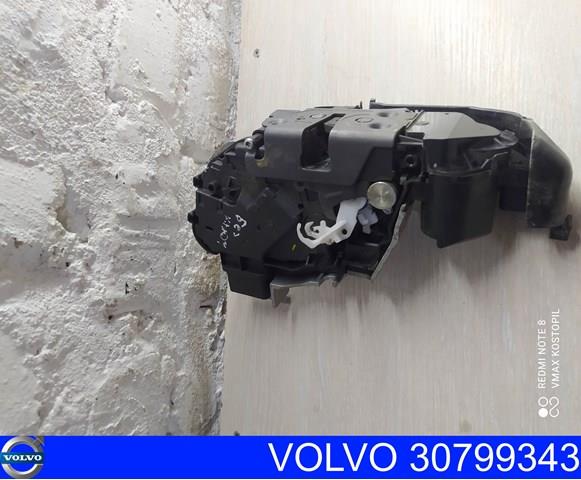 Замок двери водителя 30799343 VOLVO