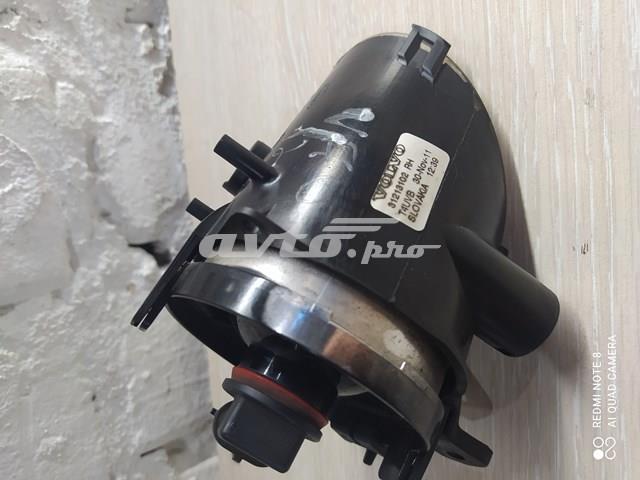 VOLVO 31213102 Фара противотуманная правая в наличии Днепр