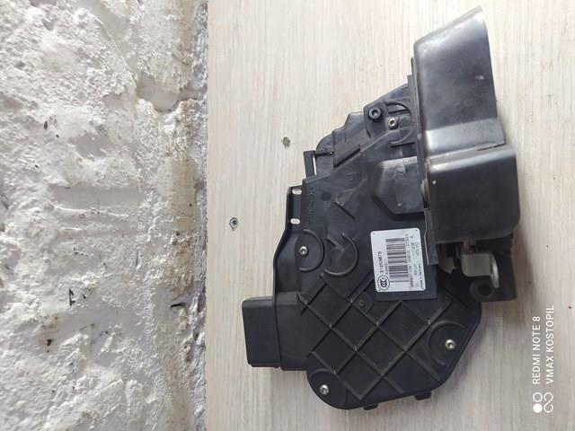 Замок двери задней левой 31253675 VOLVO