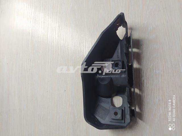 Правое крепление переднего бампера 31265395 VOLVO