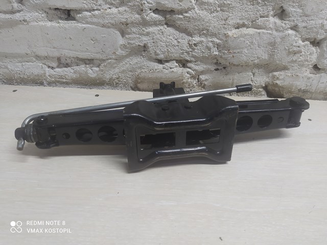 VOLVO 31317715 в наличии Кривой Рог