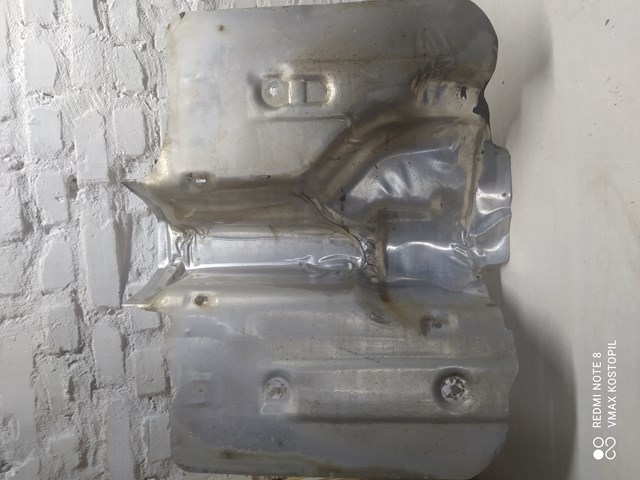 Защита днища, топливного бака 31323075 VOLVO