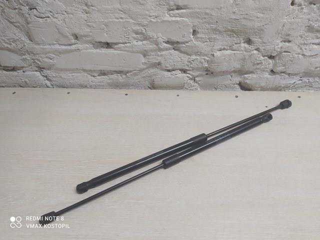 Амортизатор для багажника газовый 31333202 VOLVO