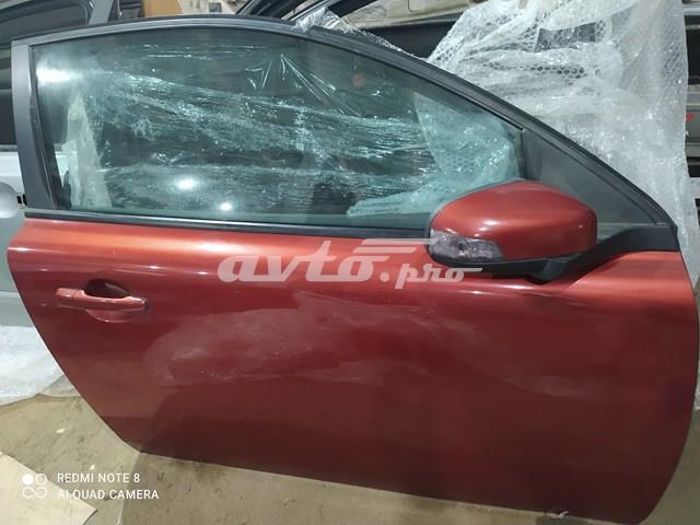 Пассажирская передняя дверь 31335484 VOLVO