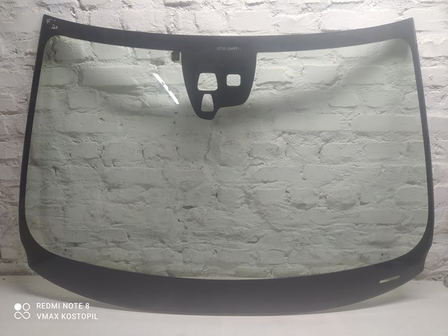 Автостекло 31352012 VOLVO
