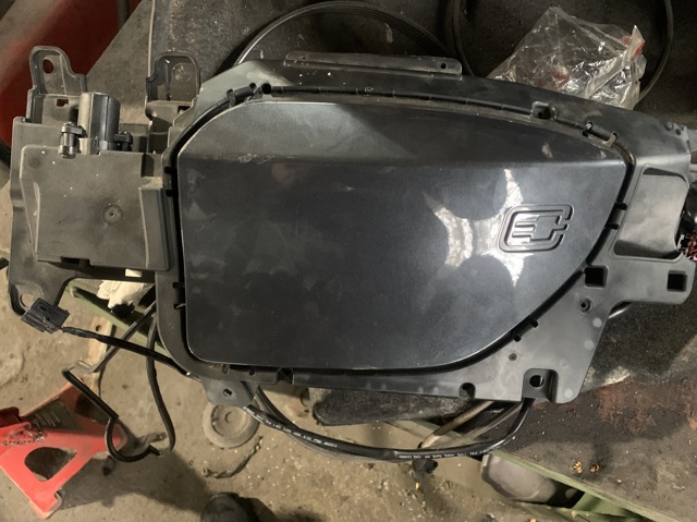 HYUNDAI 86340K4AA0 Порт зарядки в наличии Харьков