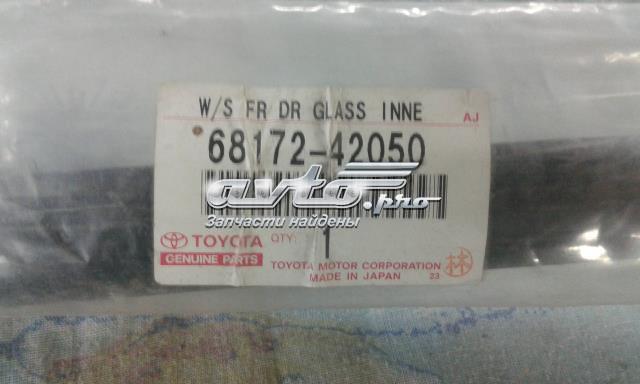 TOYOTA 6817242050 Уплотнитель стекла двери передней правой внутренний (планка) в наличии Черкассы