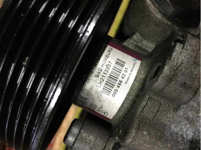 Насос рулевого механизма 0054664201 MERCEDES