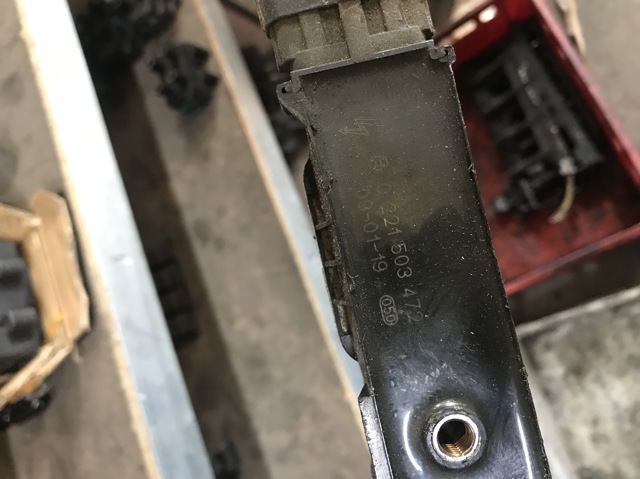 Катушка 0221503472 BOSCH