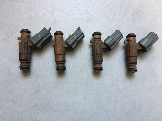 Форсунка дизельная в сборе 0K2A513250 HYUNDAI
