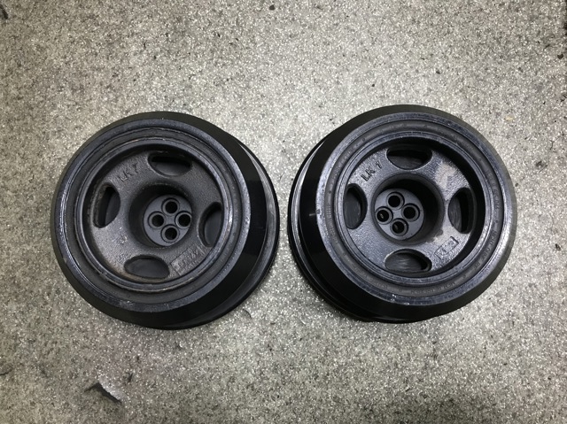 Демпфер коленвала 11238515044 BMW