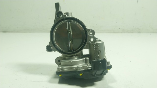 Блок дроссельной заслонки 13548623324 BMW
